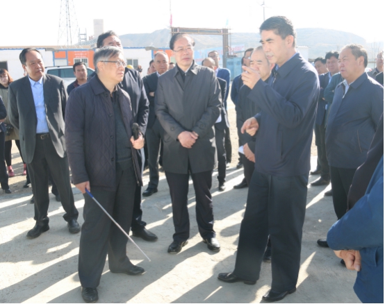 省委副書記、省長王建軍等領(lǐng)導(dǎo)一行視察海東工業(yè)園區(qū)臨空綜合經(jīng)濟園
